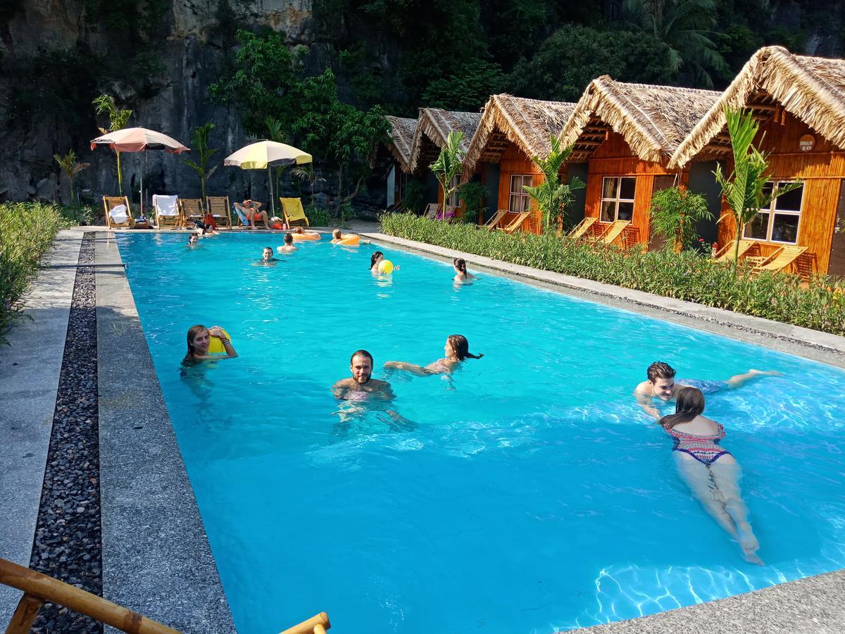 lều Tam Coc Valley *