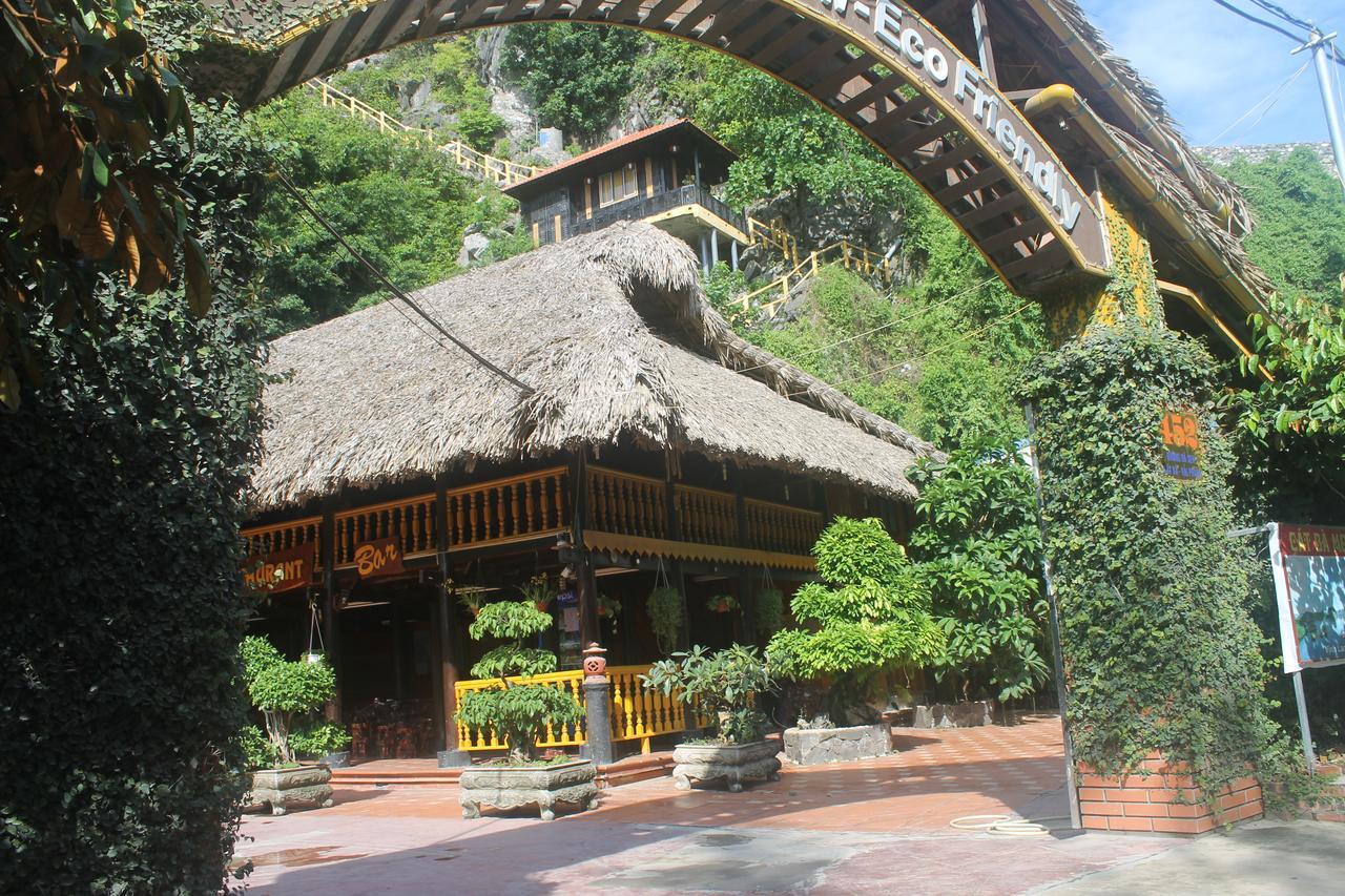 Cat Ba Mountain View
