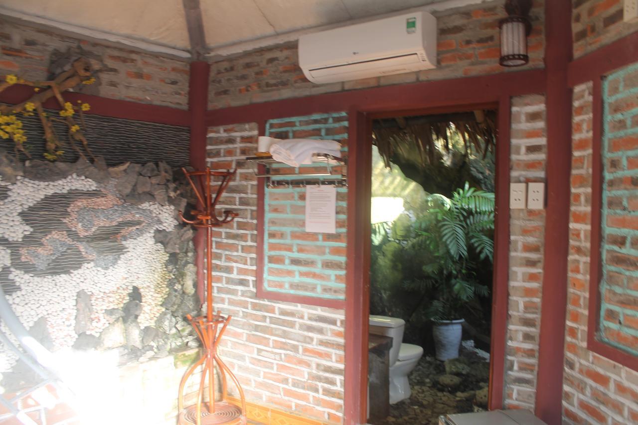 Cat Ba Mountain View Bed & Breakfast