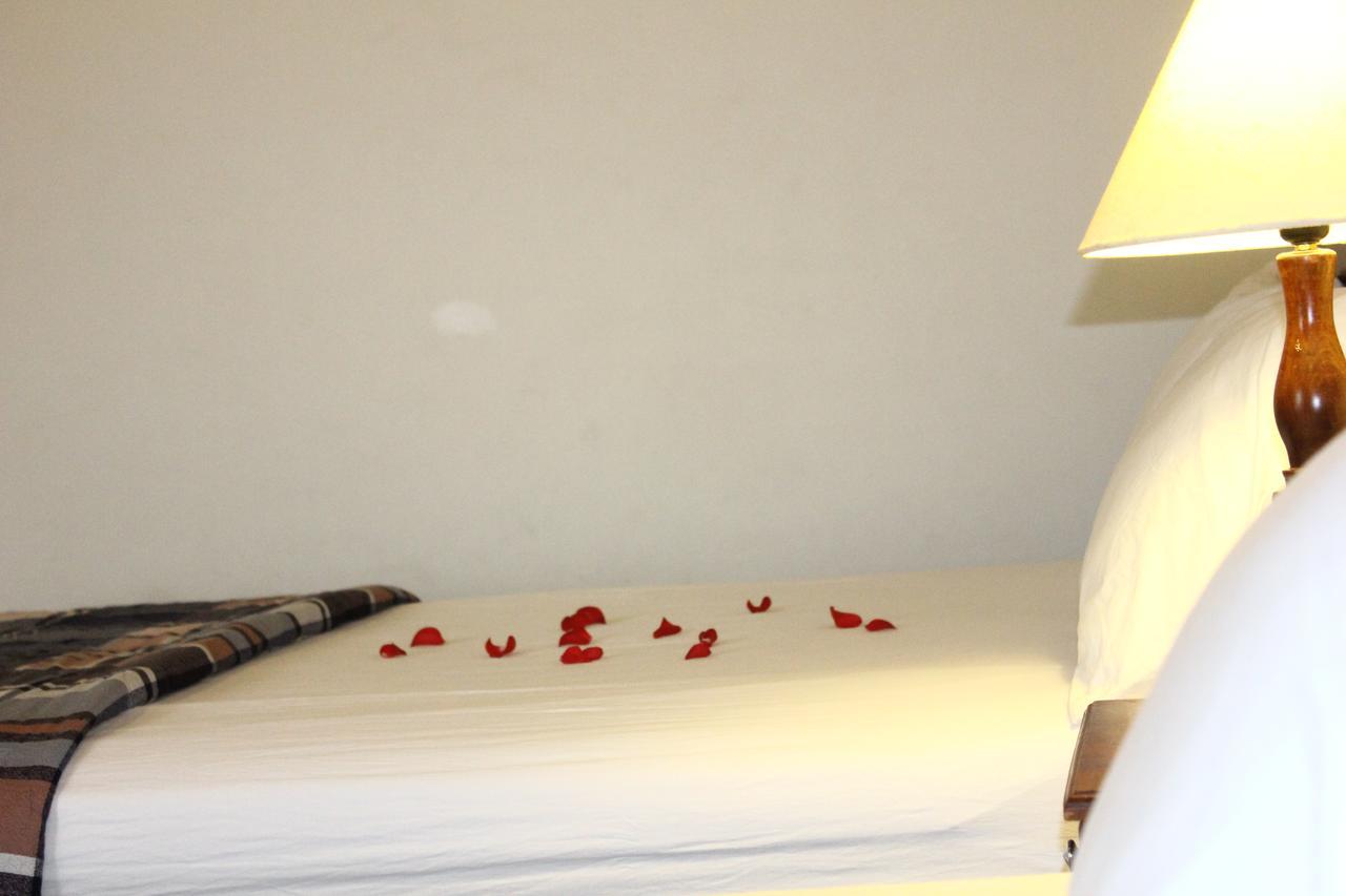 Minh Kha Hotel *