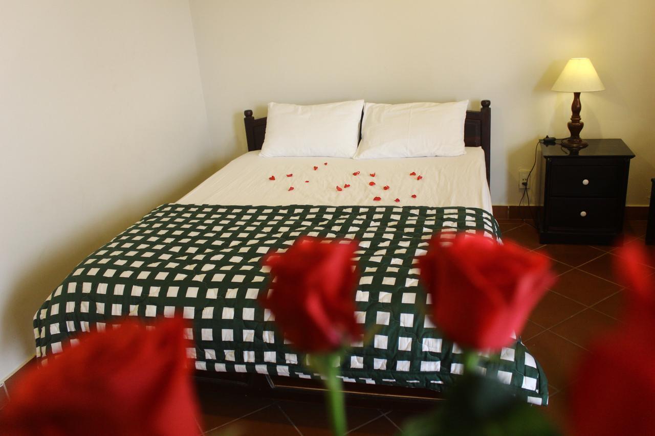 Minh Kha Hotel *