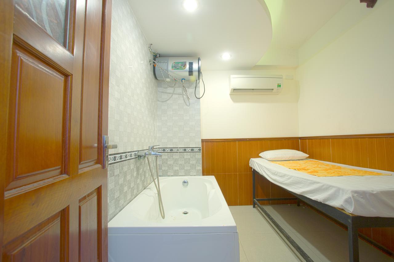 Cau Rong Hotel