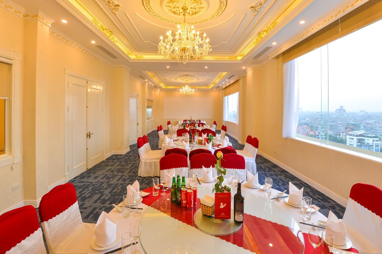Khách sạn Seastars Phong 4*