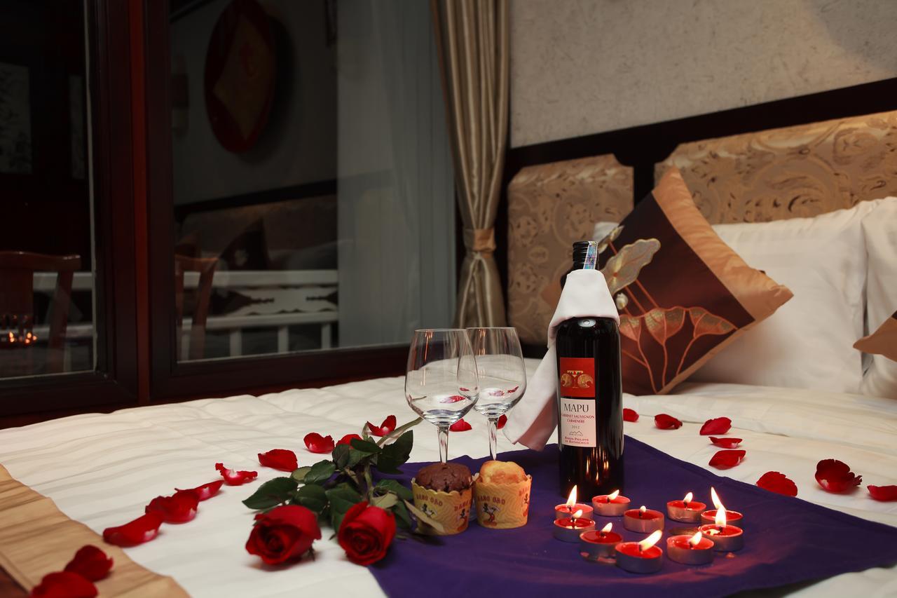 Viola Cruise Halong Bay 4* Ha Long