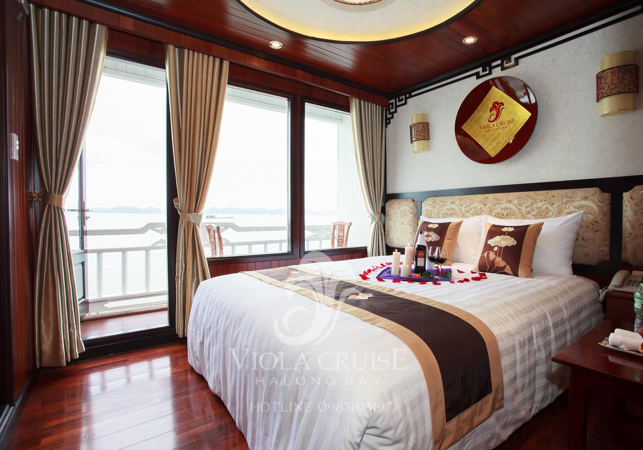  Viola Cruise Halong Bay