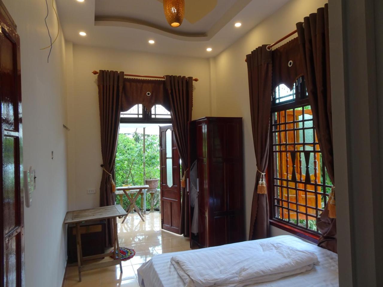 Ngo Khanh Tân Hiệ