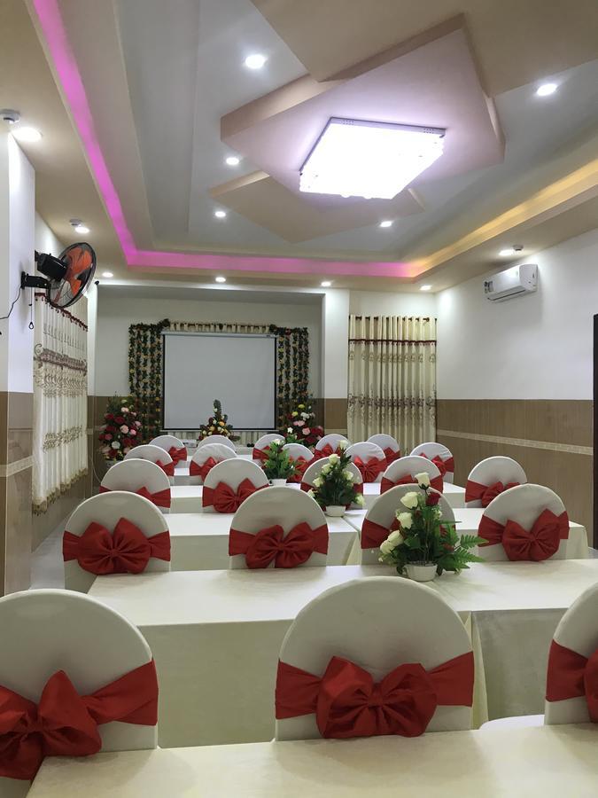 Khách sạn Ngoc Nam