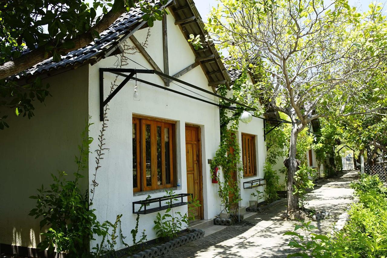 Dao Hoa Vang Khách sạn *