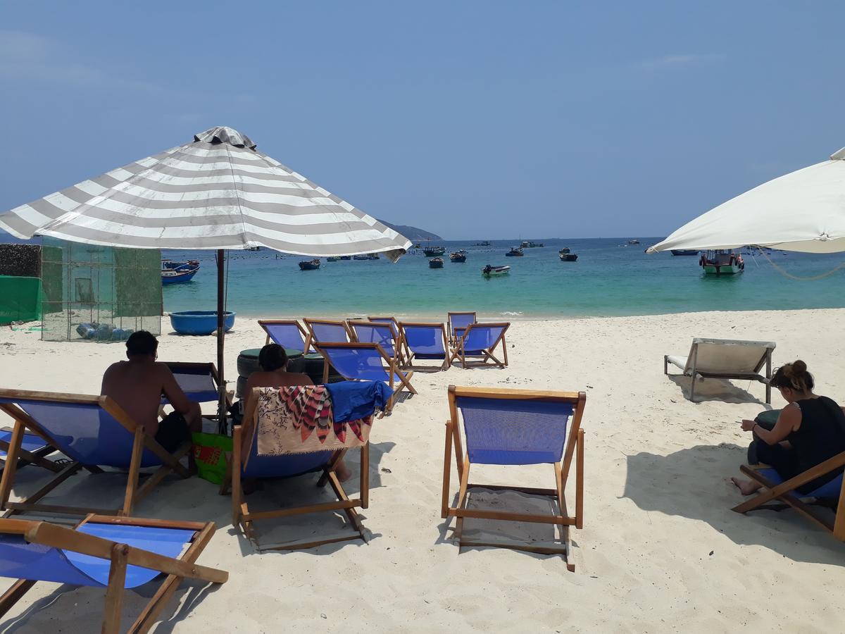 Dao Hoa Vang Khách sạn Cam Ranh