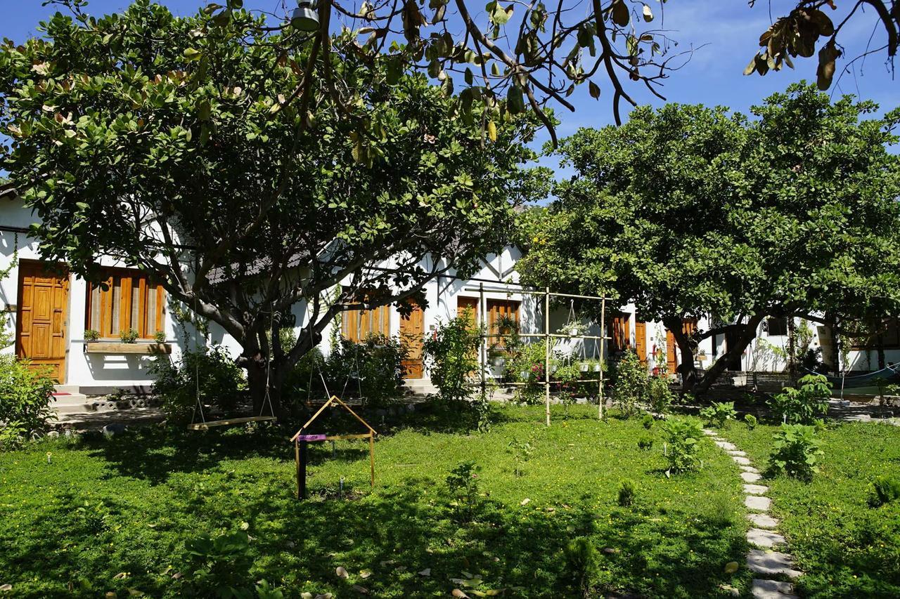 Dao Hoa Vang Khách sạn