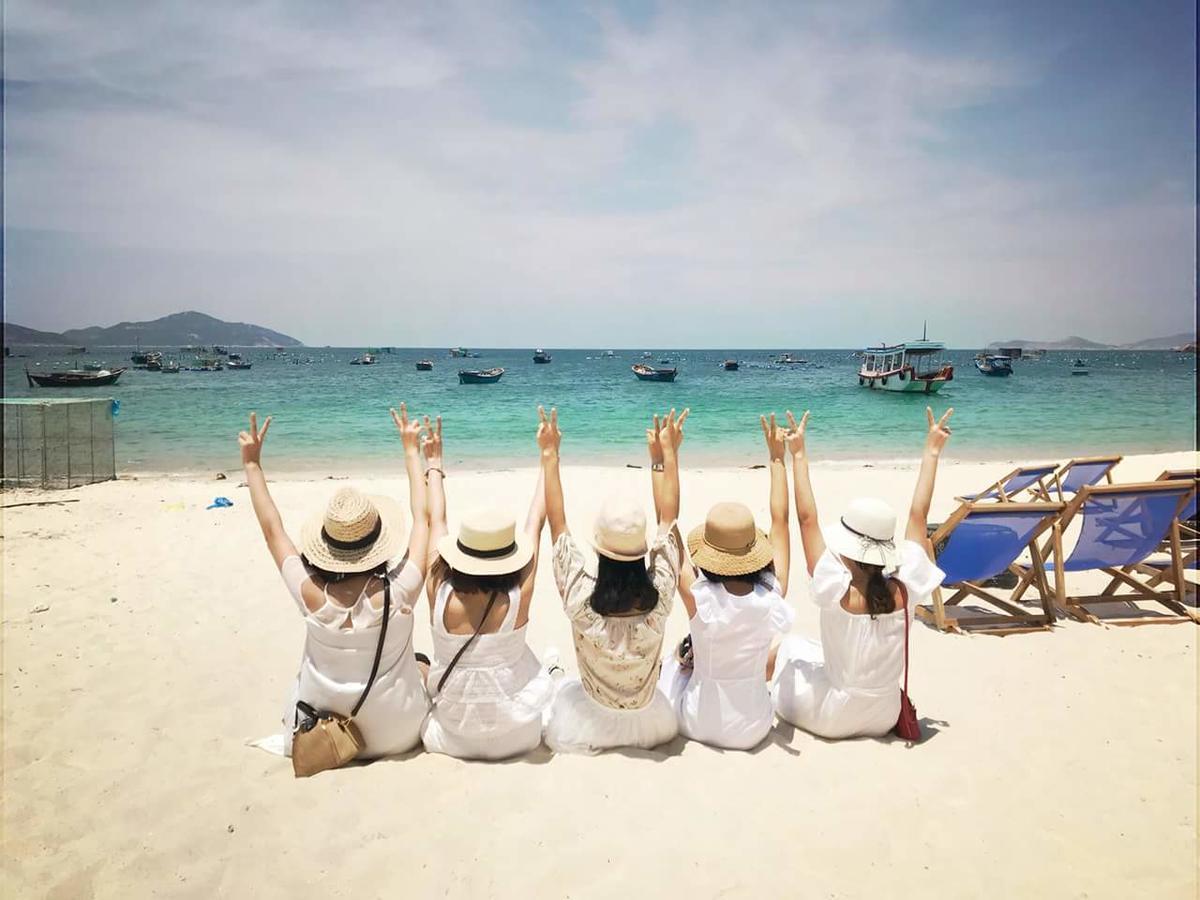 Dao Hoa Vang Khách sạn *