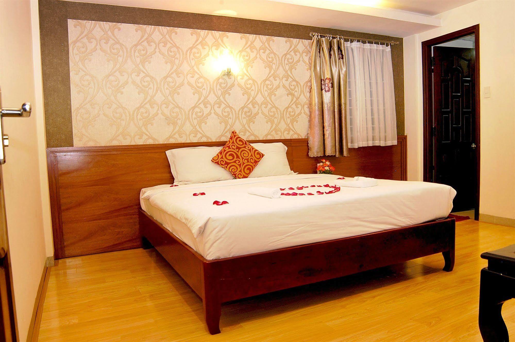Hotel Ngan Ha - Galaxy