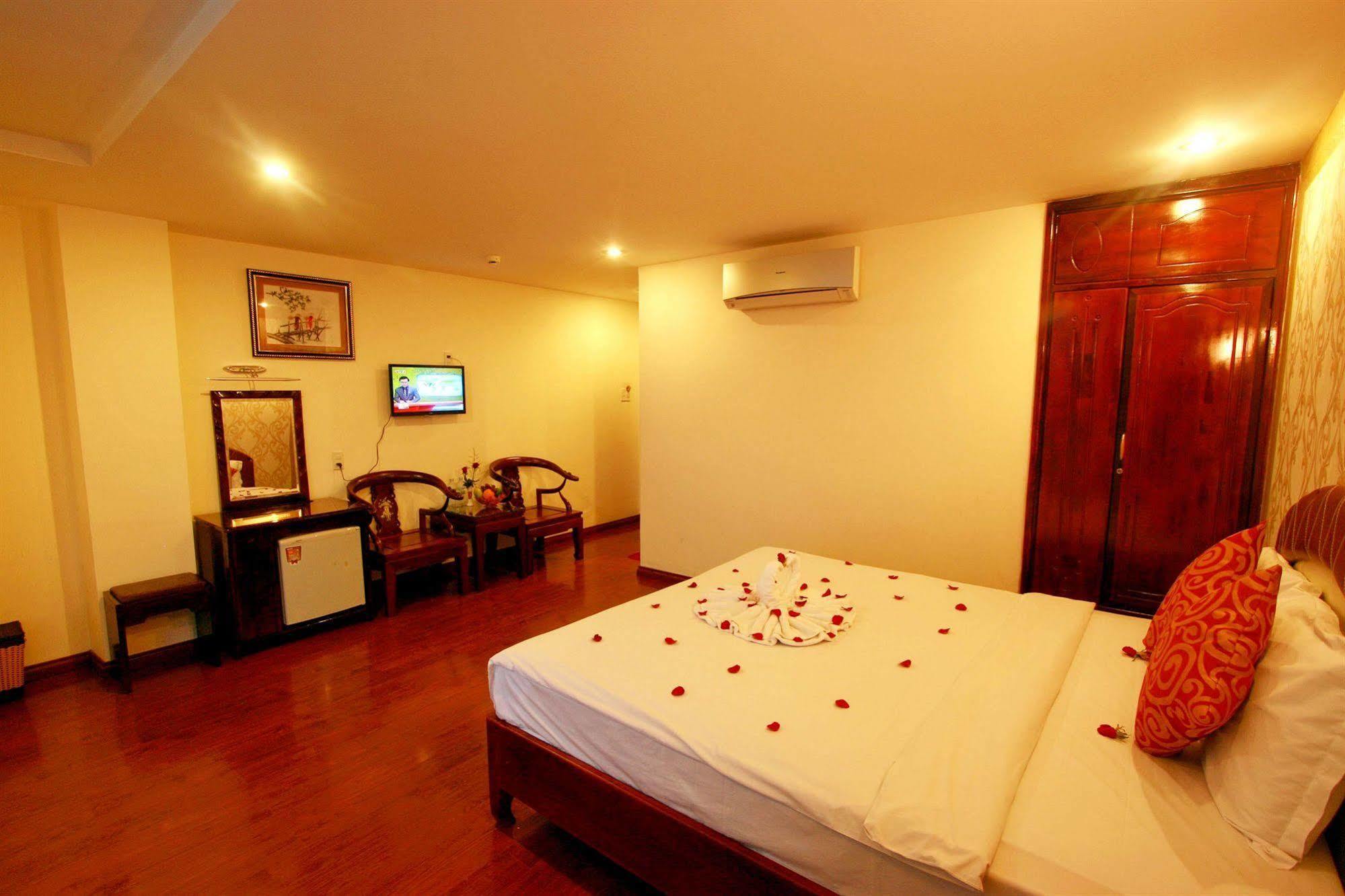 Hotel Ngan Ha - Galaxy 3*