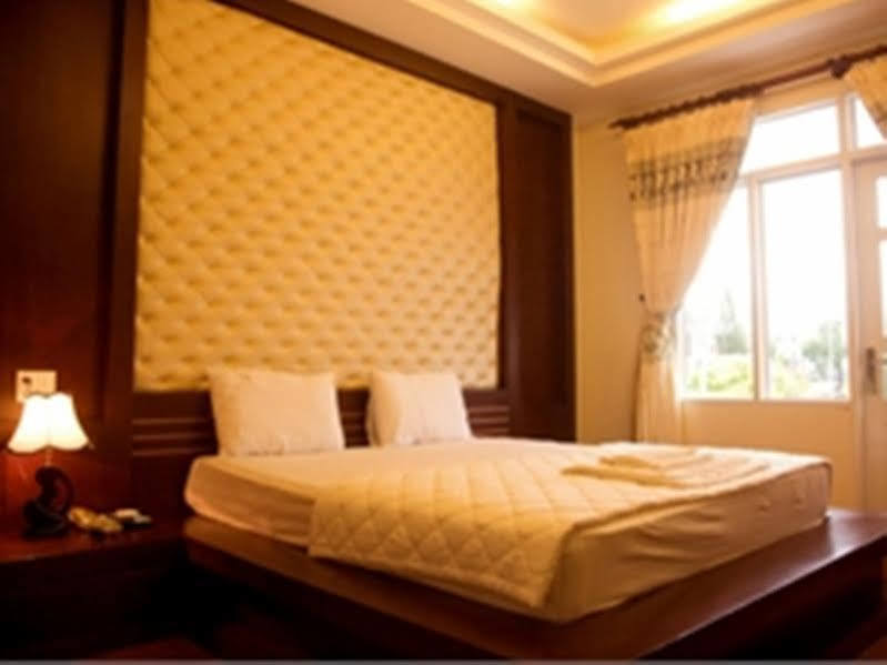 Hoa Dao