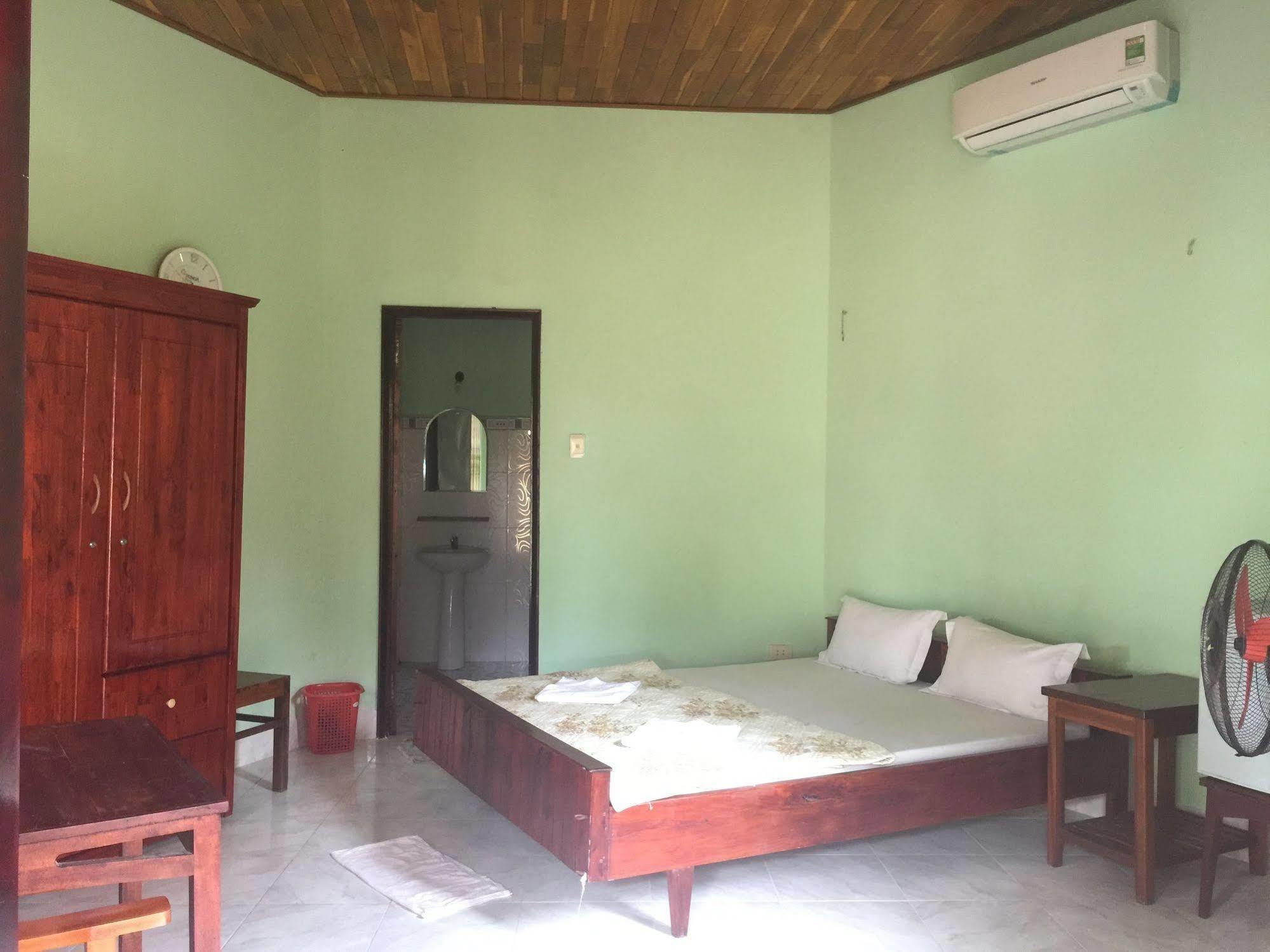 Hotel Thai Tan Tien 2*