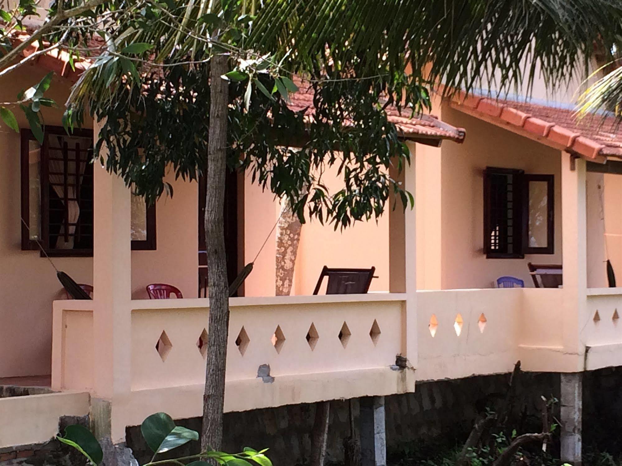 Hotel Thai Tan Tien 2*