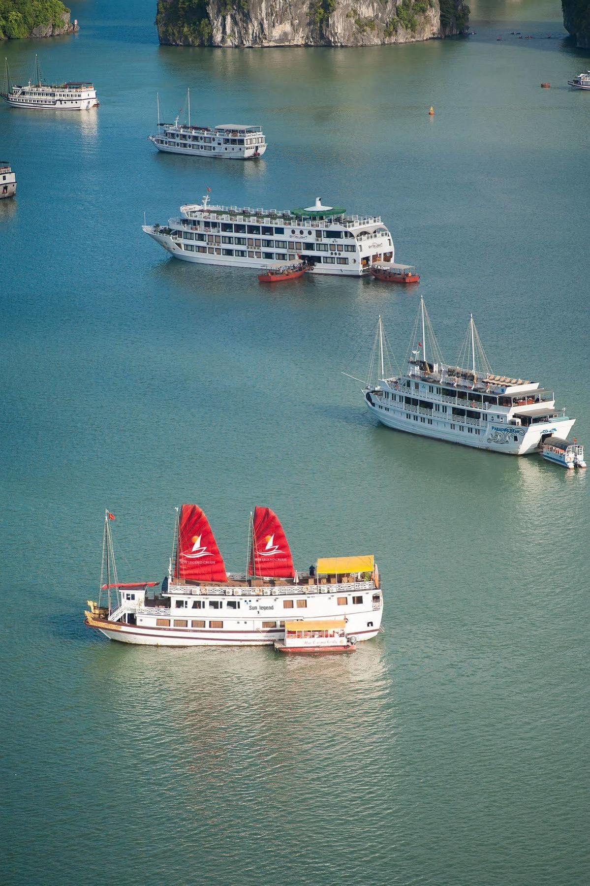 Sun Legend Cruise Botel