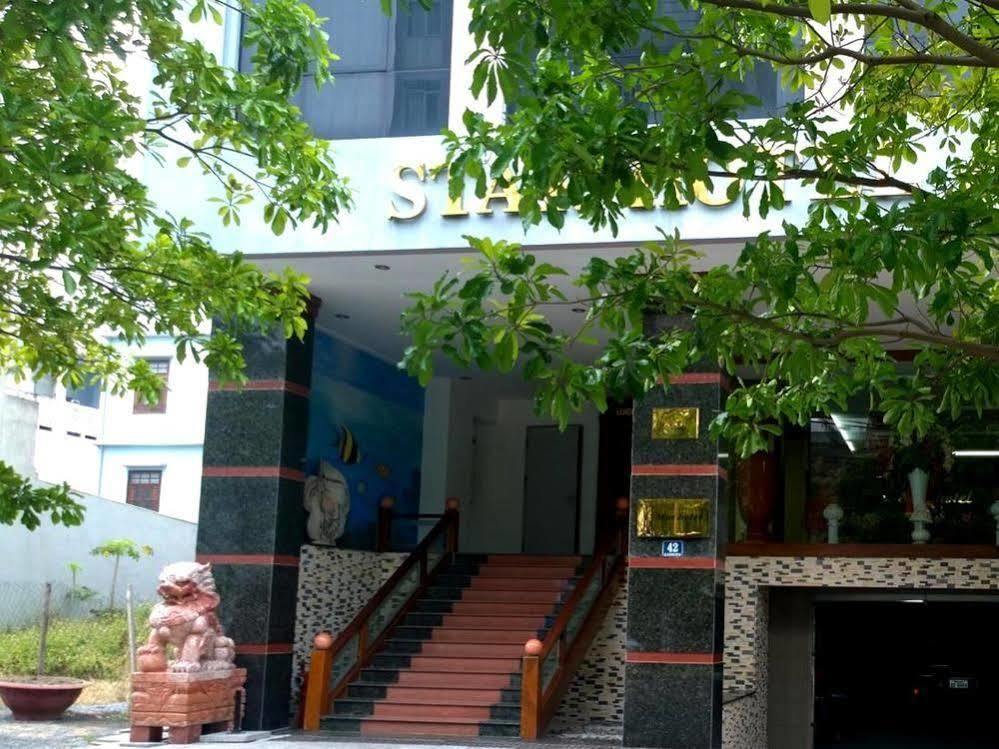 Hotel Star And