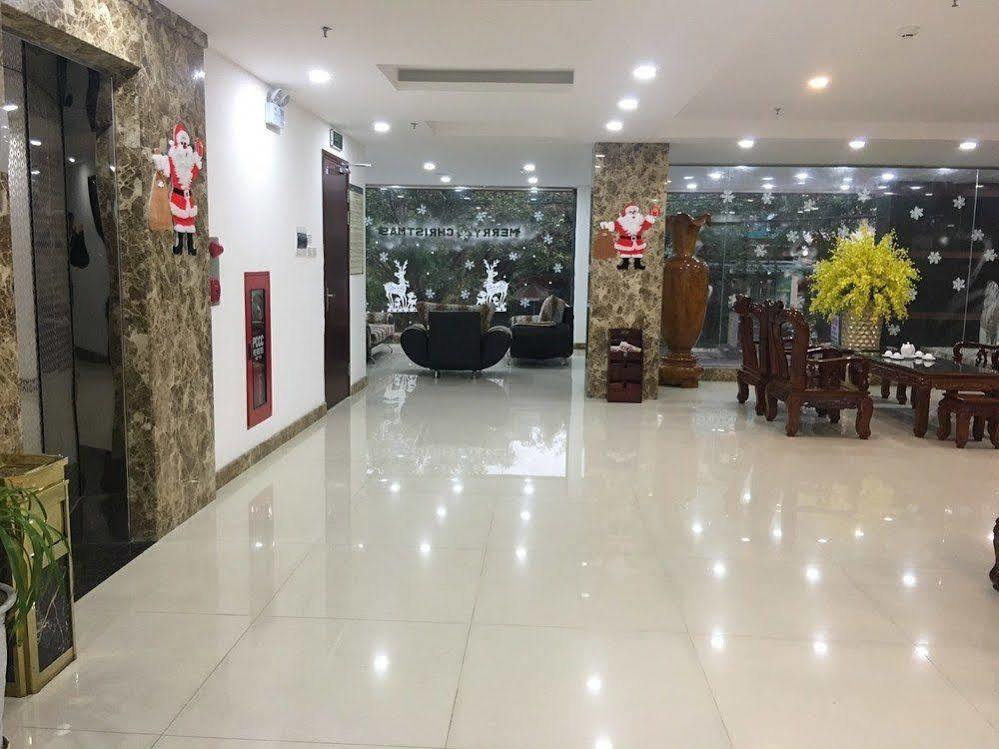 Star And Hotel