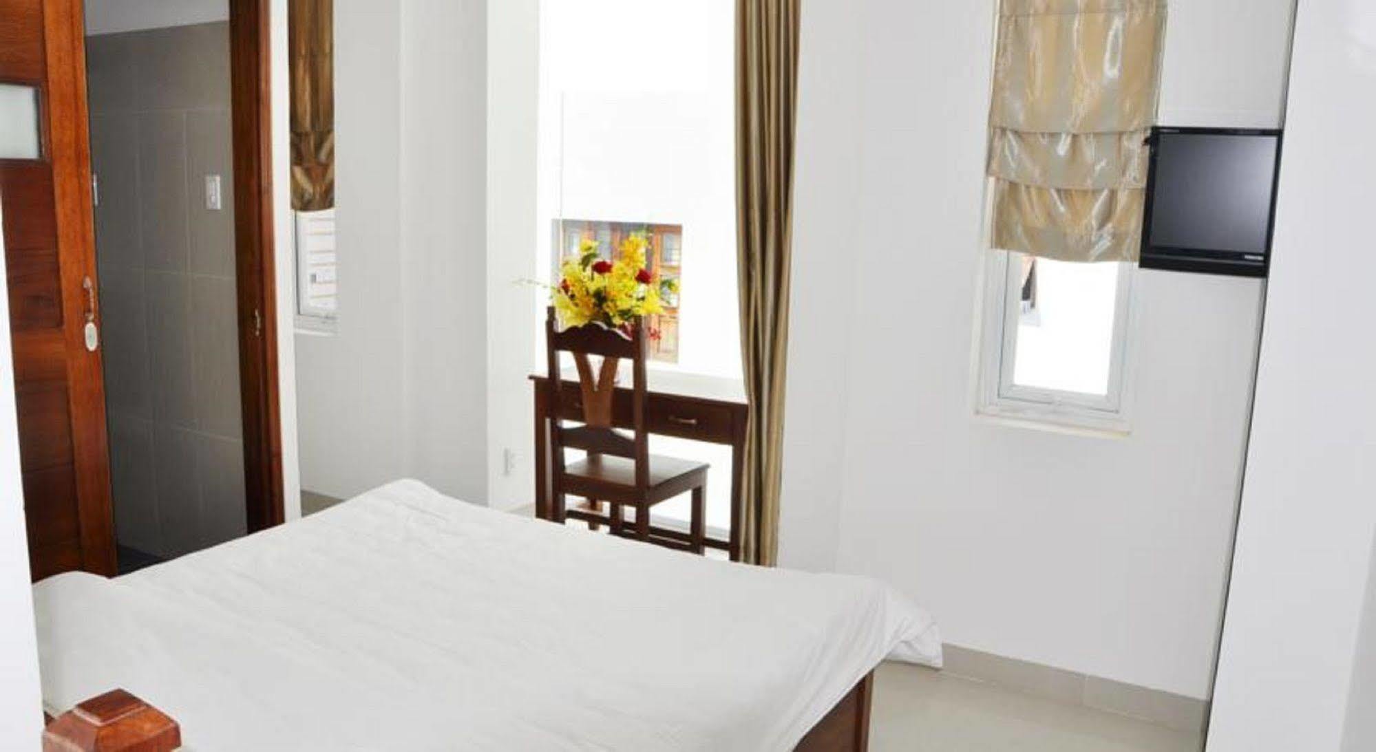 Hotel White Lion Nha Trang