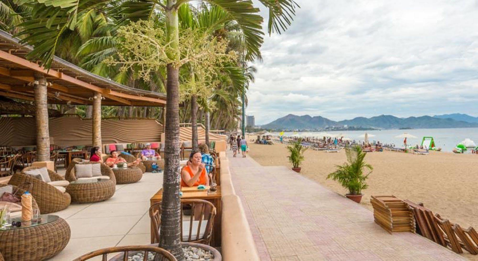 Tuyet Mai 2 * Nha Trang