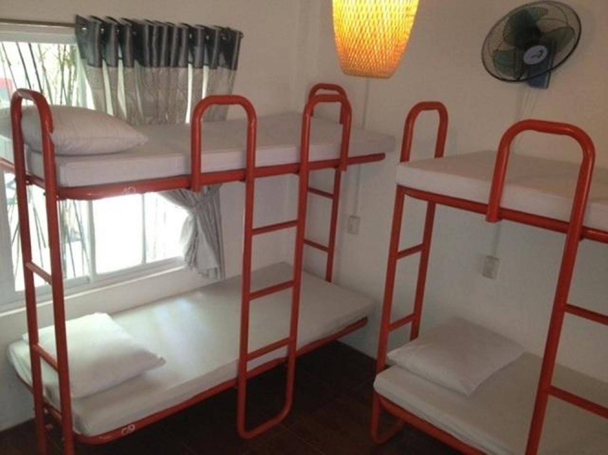 Oyo 381 Tuyet Mai Hotel