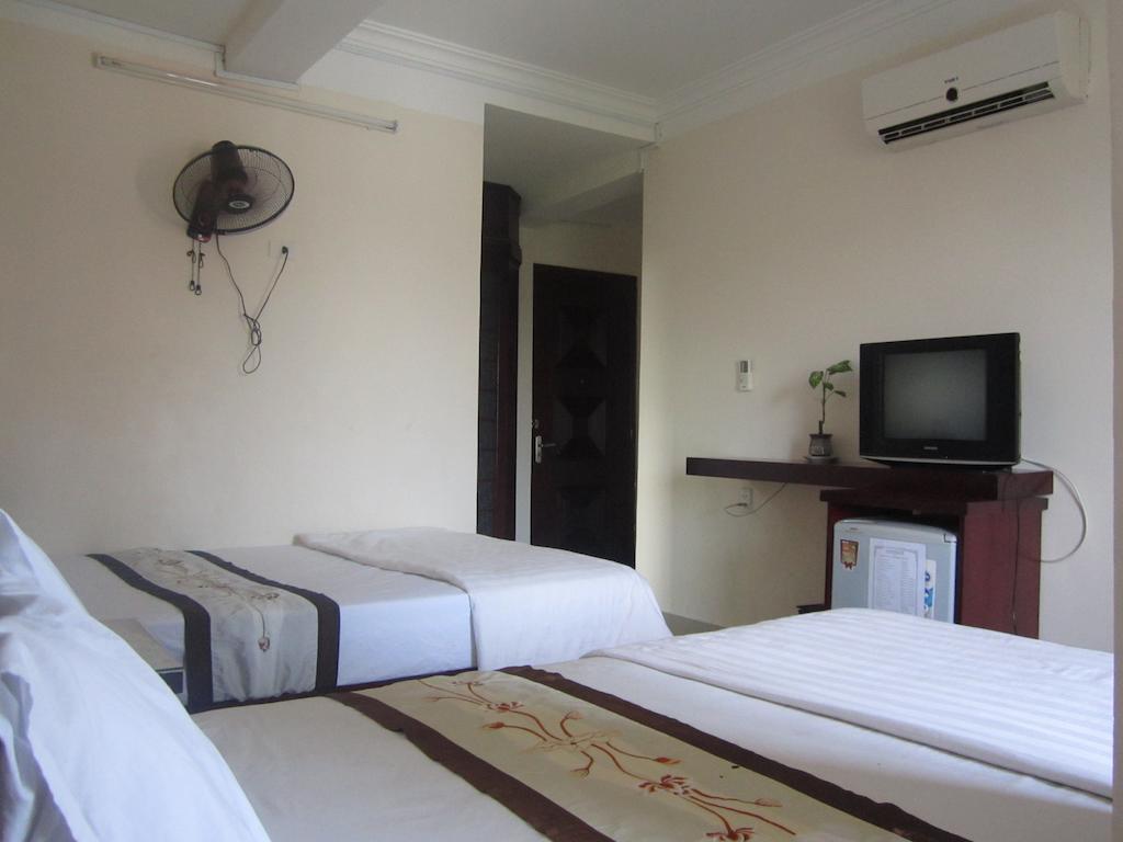 Nhiet Doi Hotel 2*