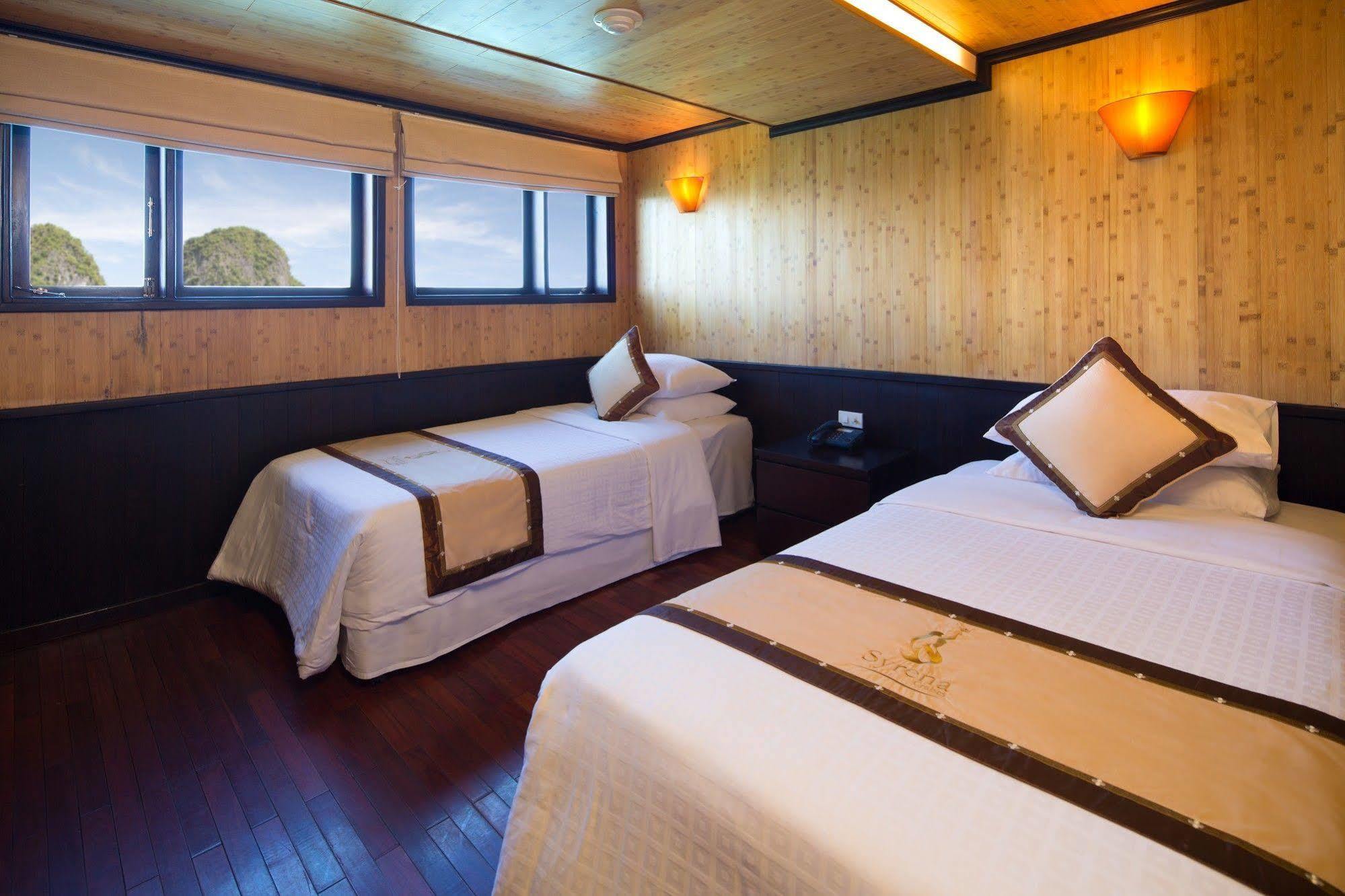 Syrena Cruises 