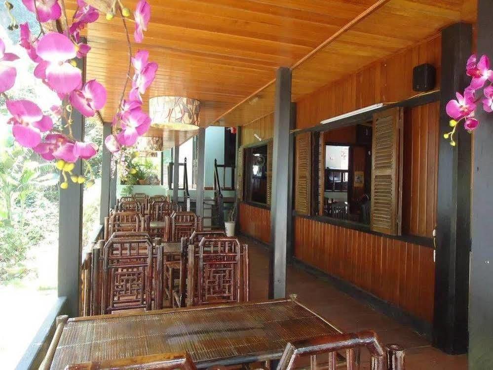 Cat Ba Hostel