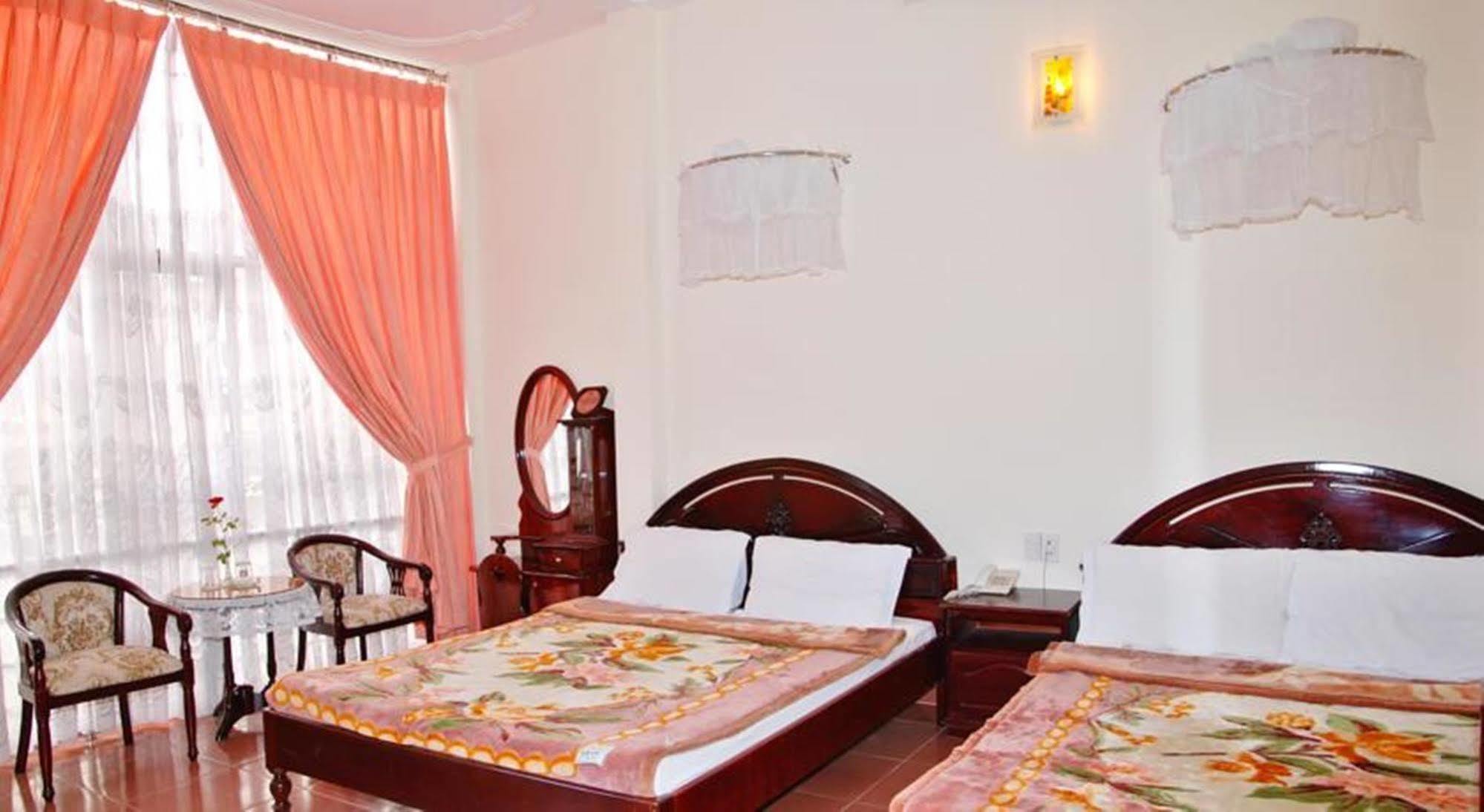 Duy Phuong Khách sạn