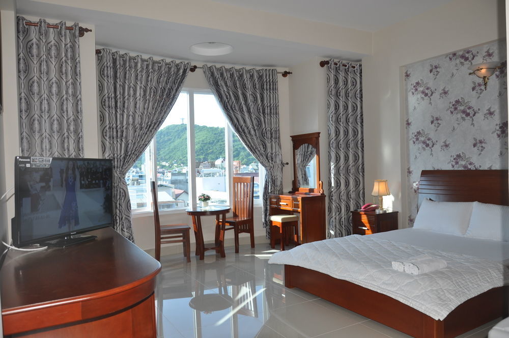 Hotel Queen Garden 3*