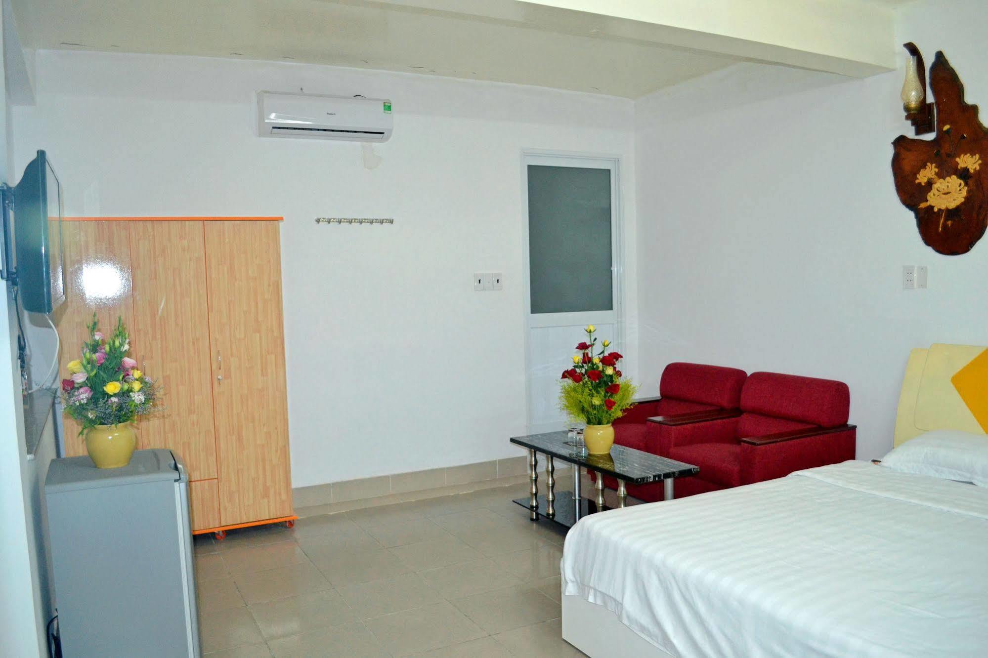 Offshore Hotel