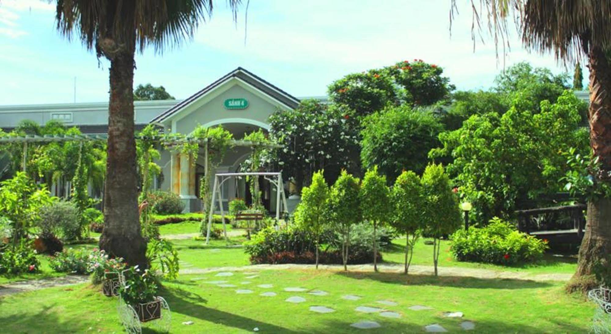 Hotel Cuu Long 3*
