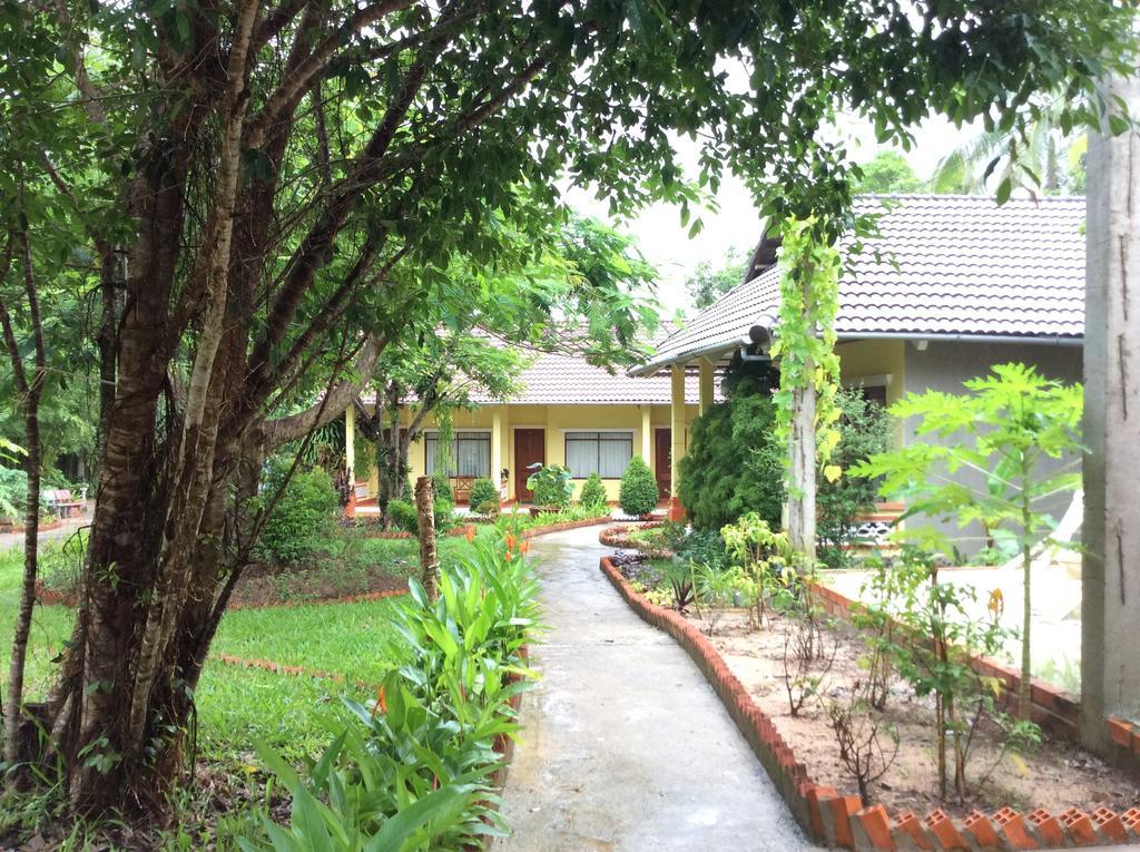 Sunset Hill Resort 3*