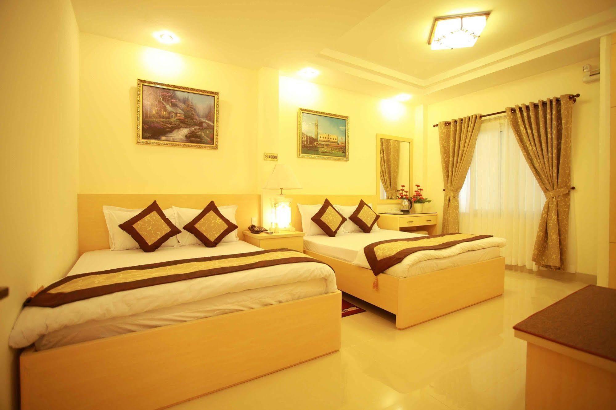 Tulip 2 Hotel Đà Lạt
