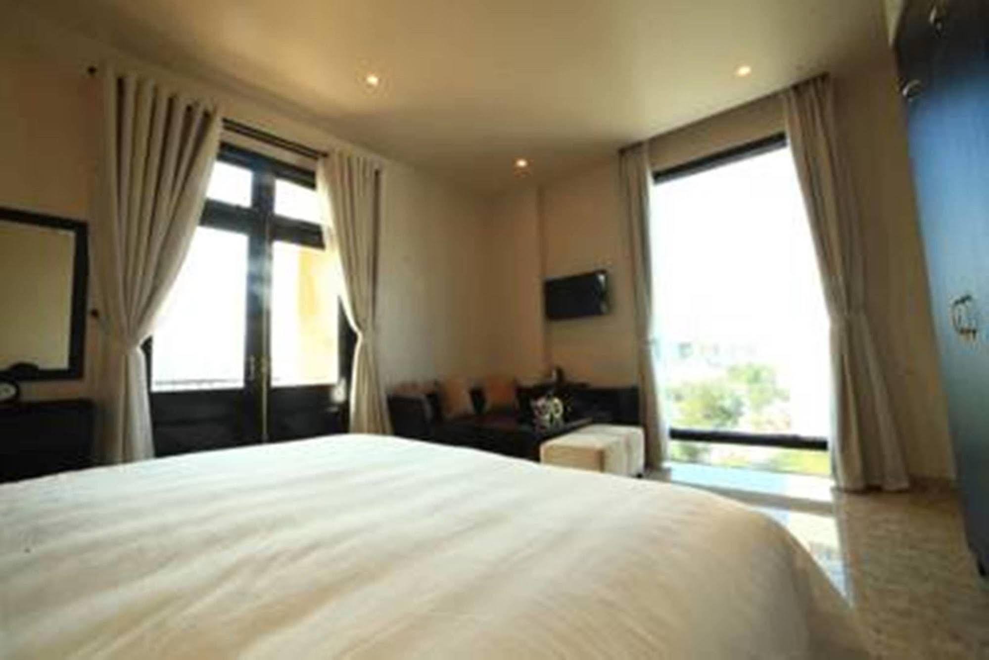 Bezel Hotel Da Nang