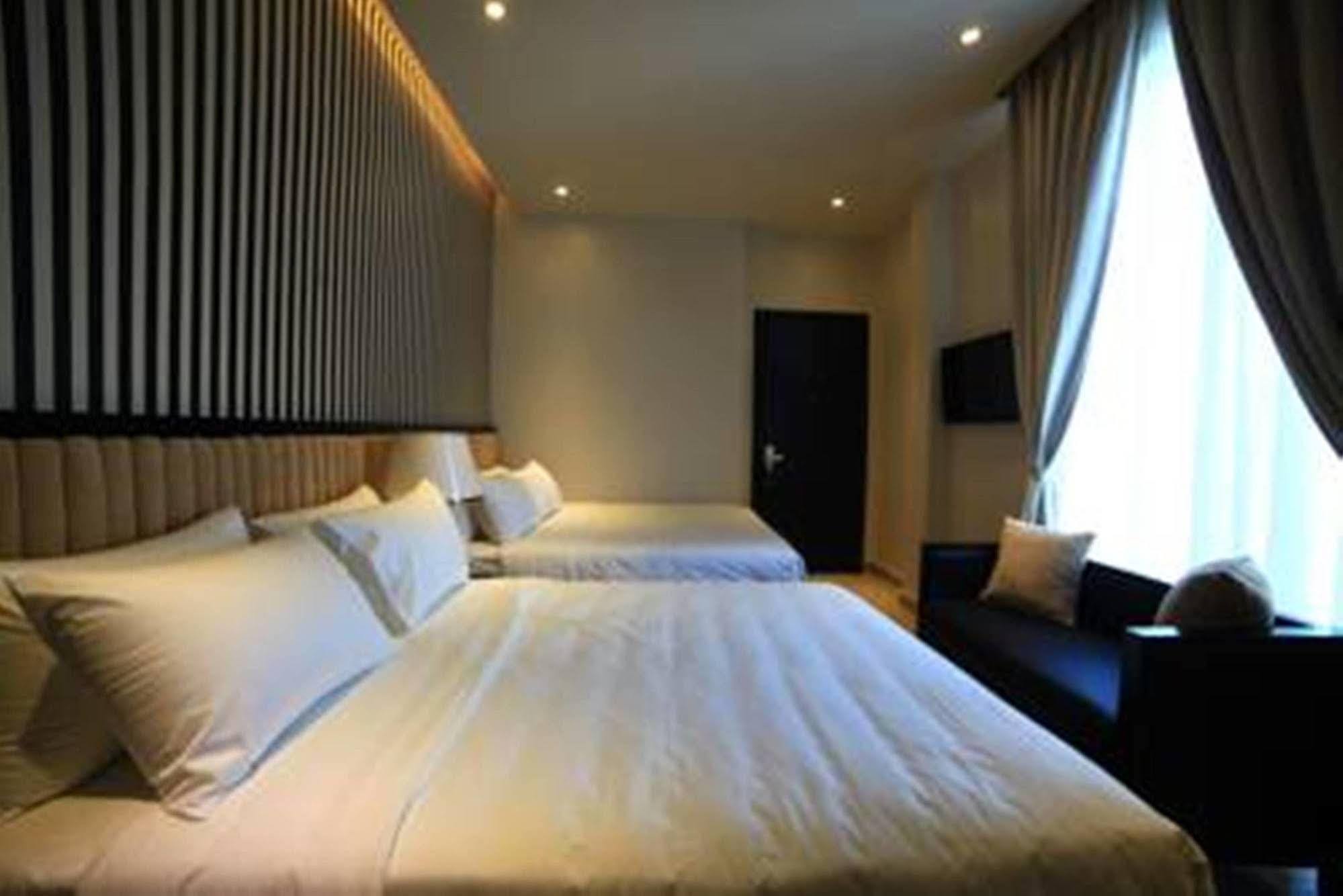 Bezel Hotel Da Nang