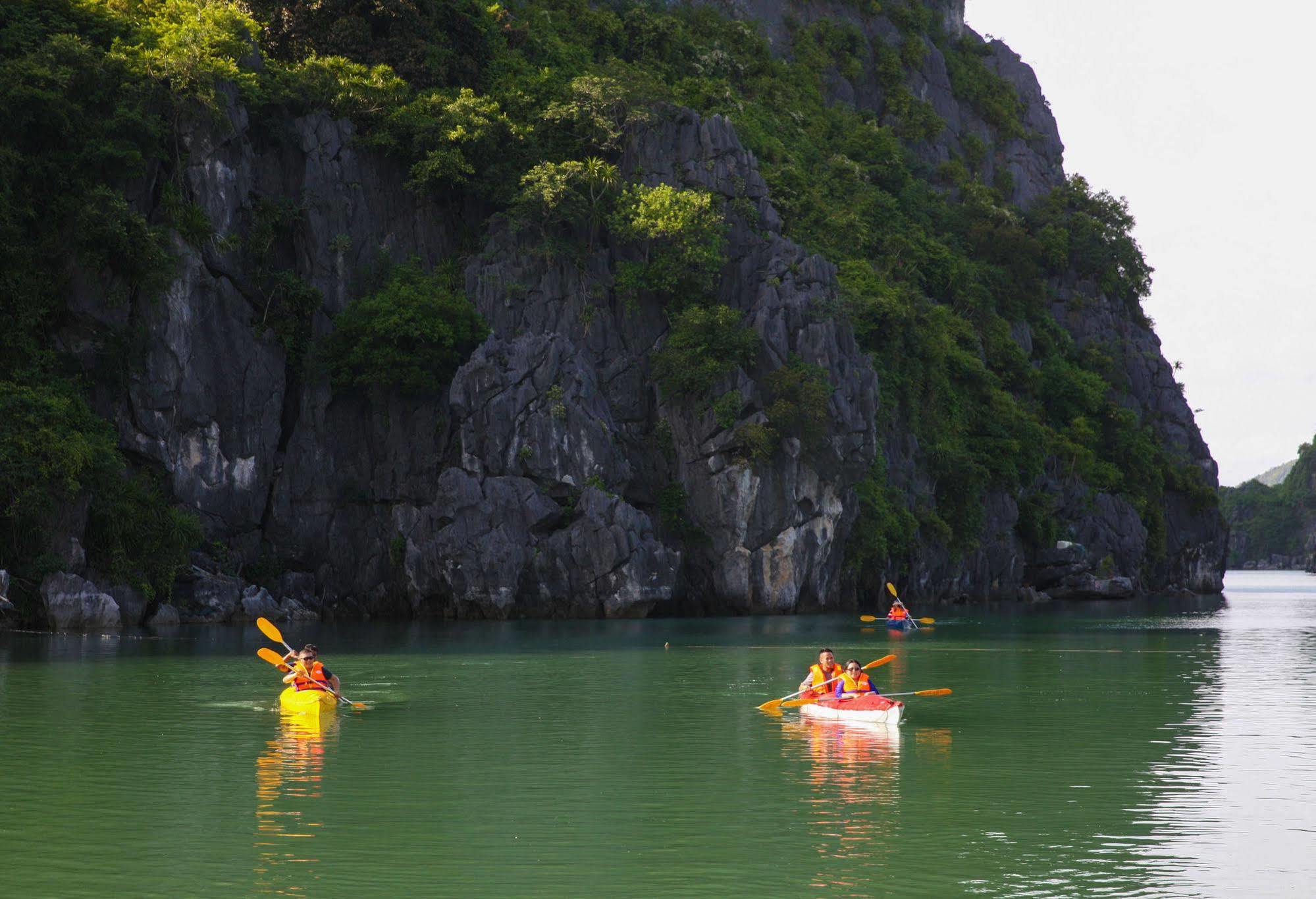  Royal Palace Cruise 4*