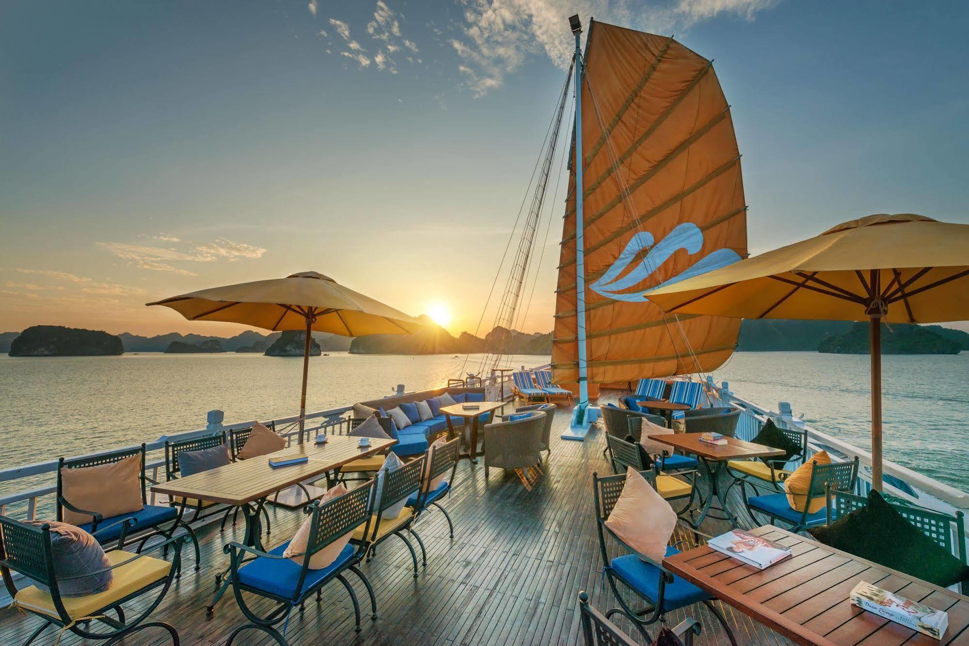 Paradise Sails Cruise 5* Ha Long