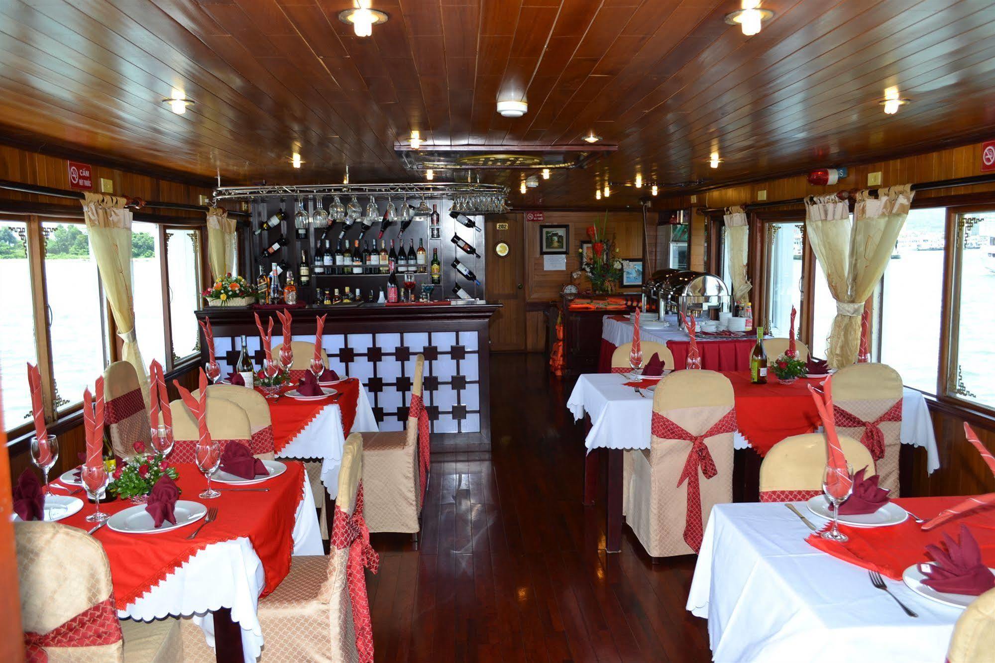 Paragon Cruise  Ha Long