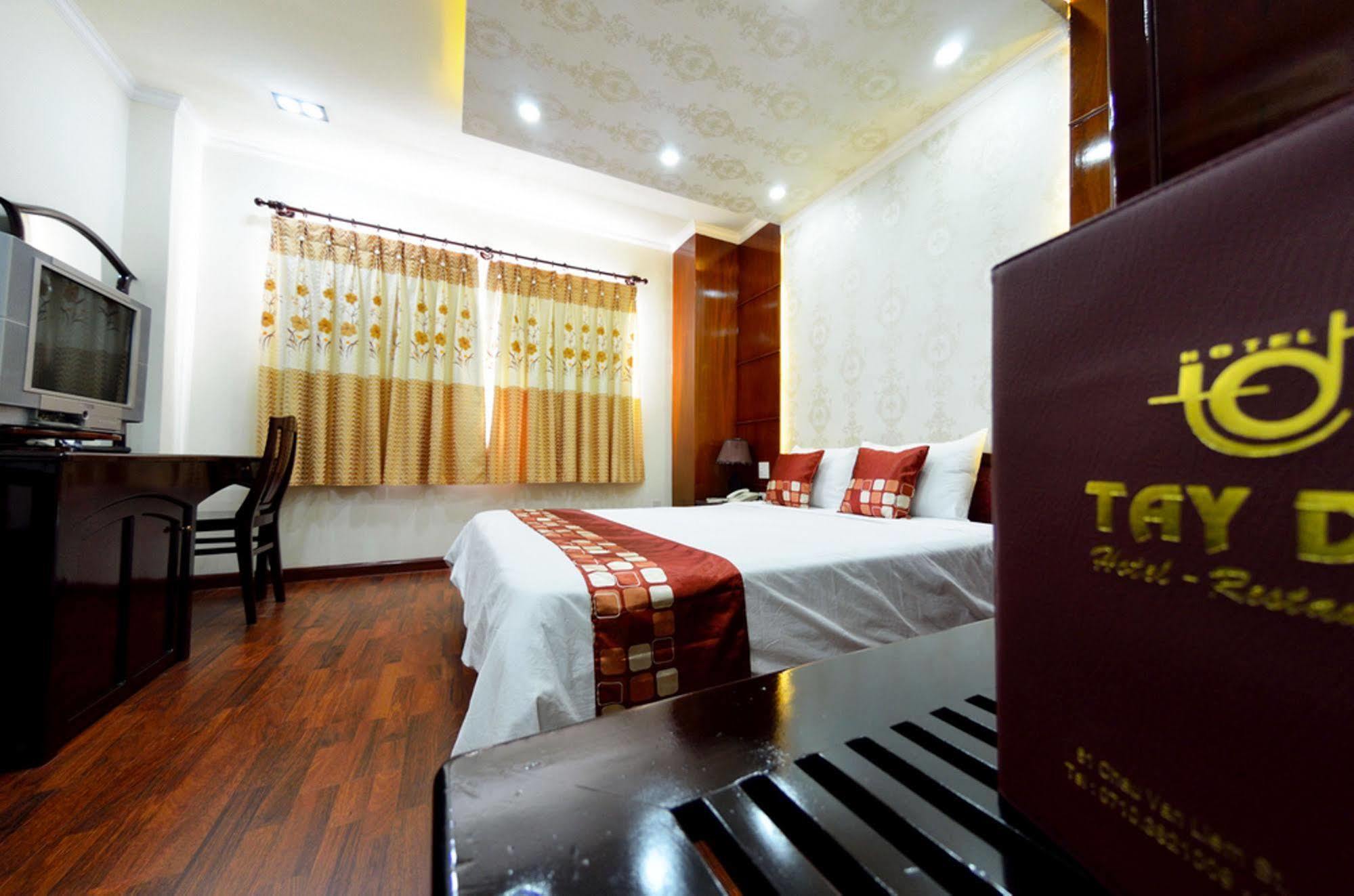 Tay Do Hotel 3*