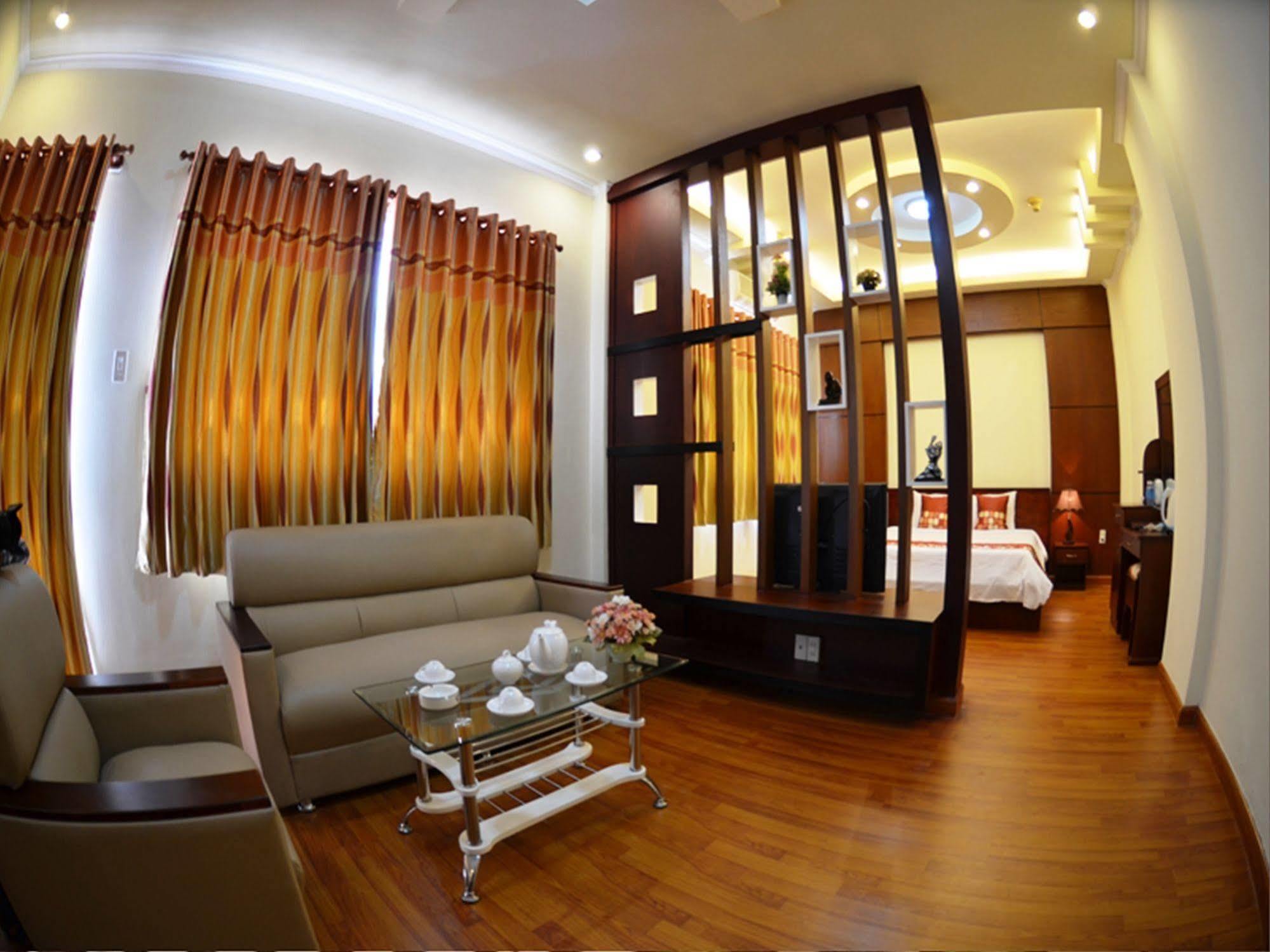 Tay Do Hotel 3*