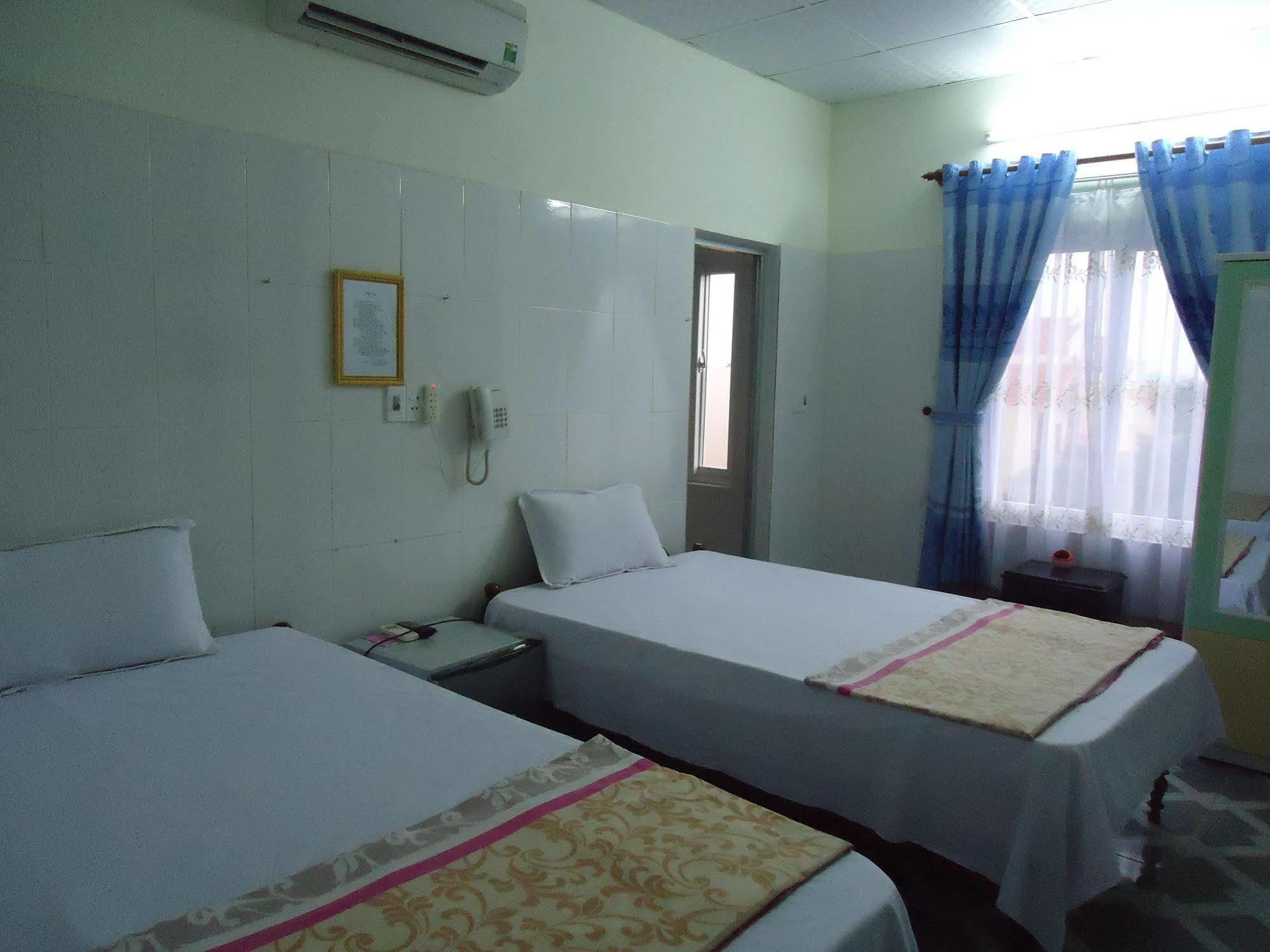 Anh Linh 1 Hotel