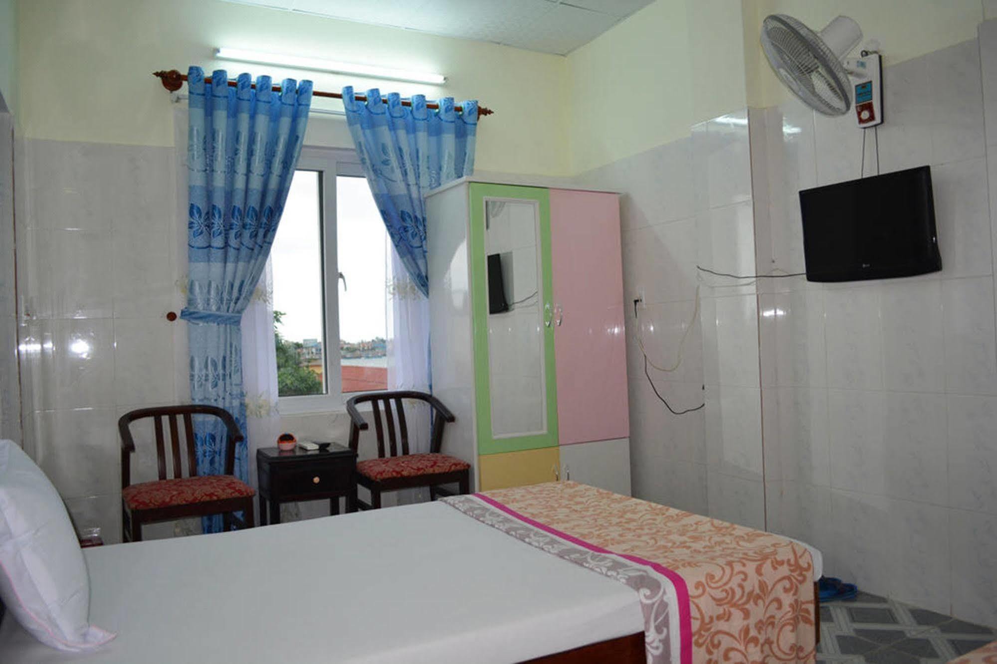 Anh Linh 1 2* Dong Hoi