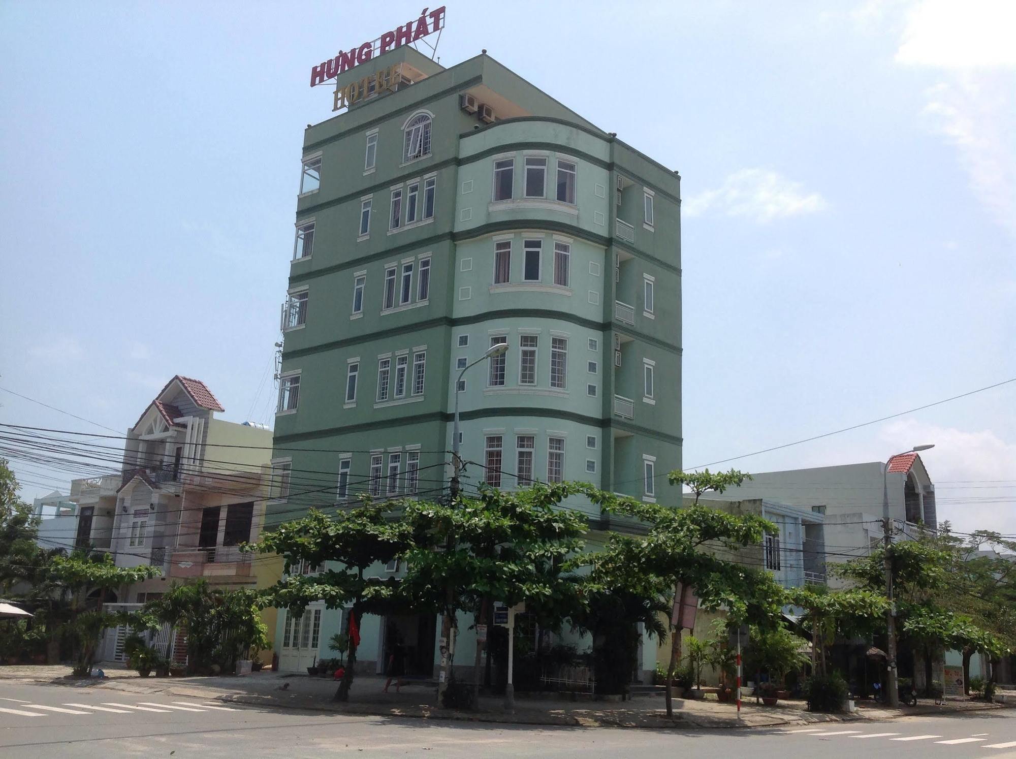 Hung Phat Hotel *