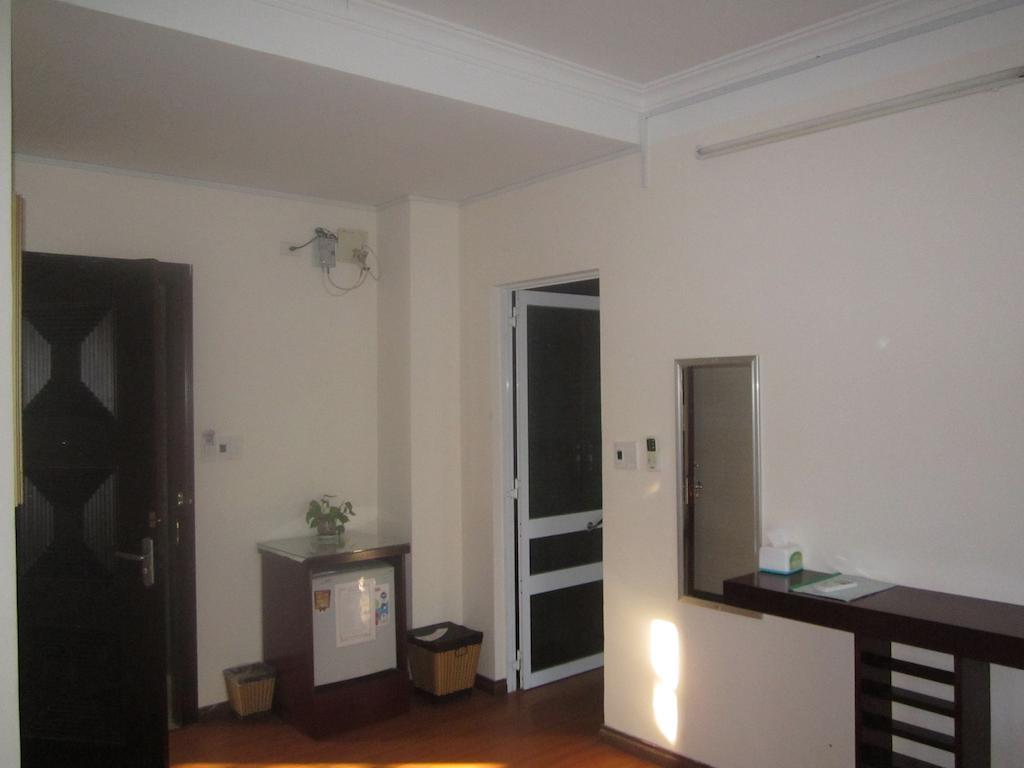 Hotel Nhiet Doi 2*