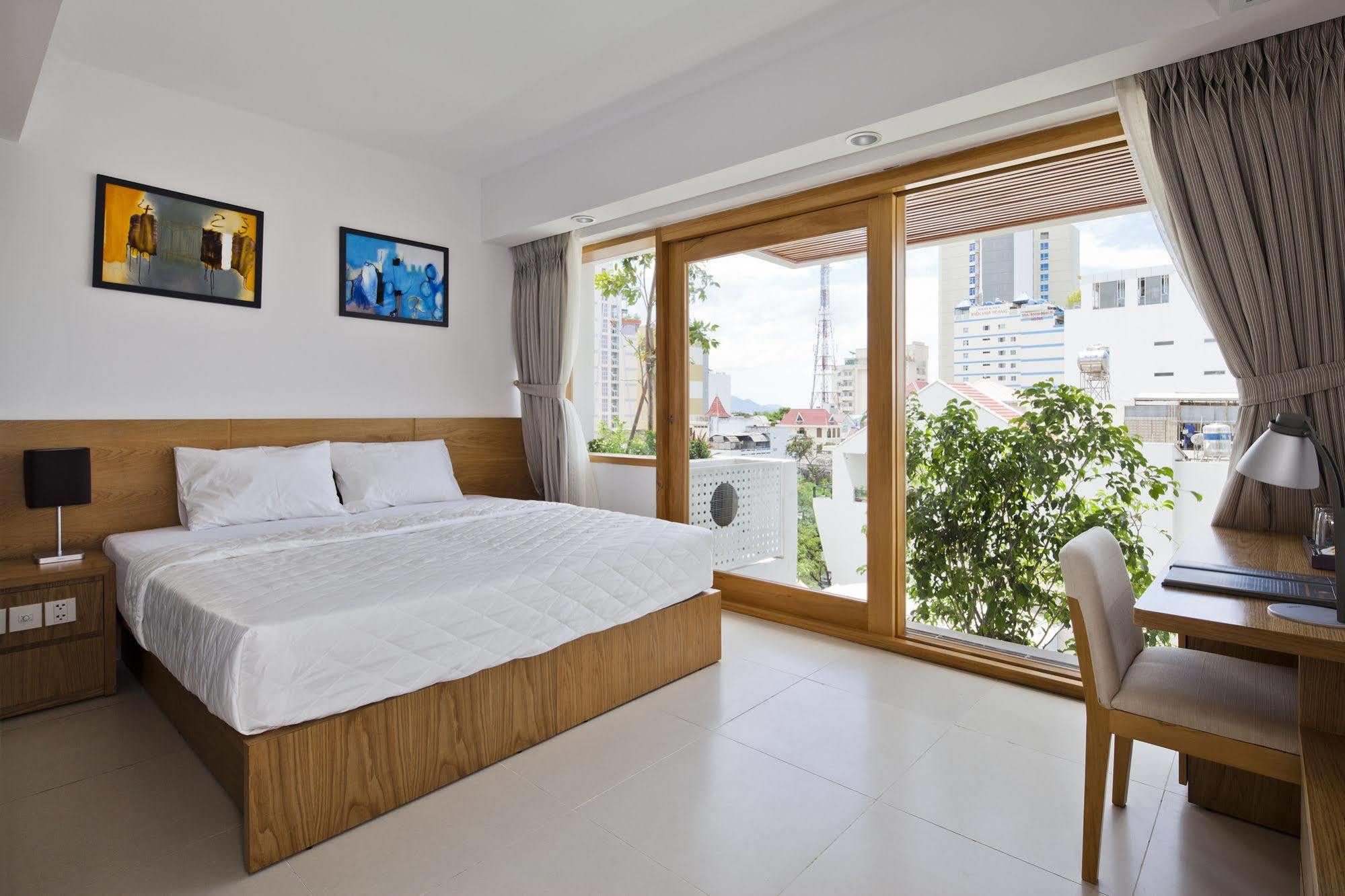 Golden 3* Nha Trang