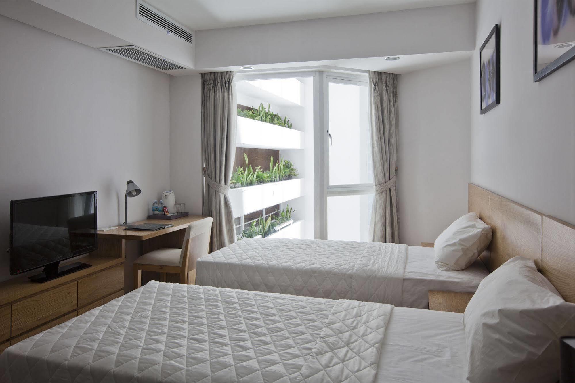 Holiday Hotel Hotel 3*