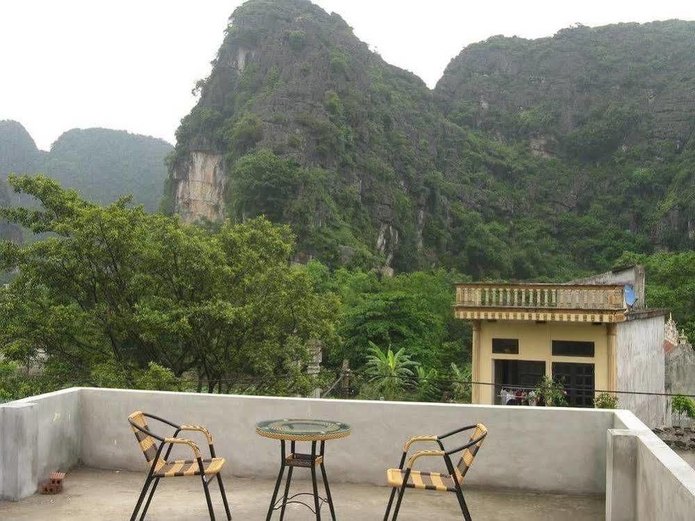 Limestone View Homestay *