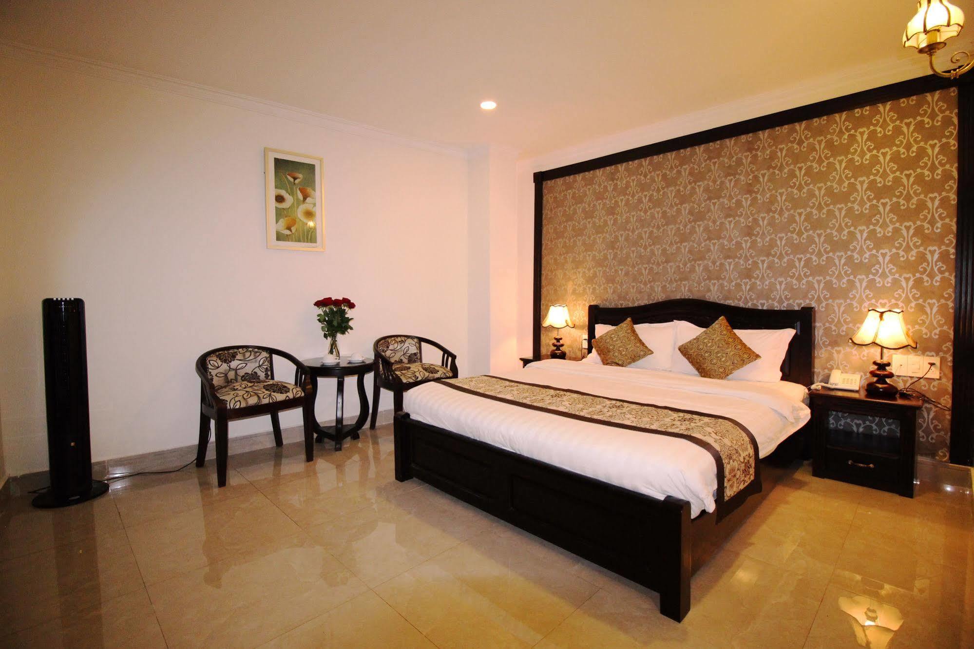 Hotel Royal 3*